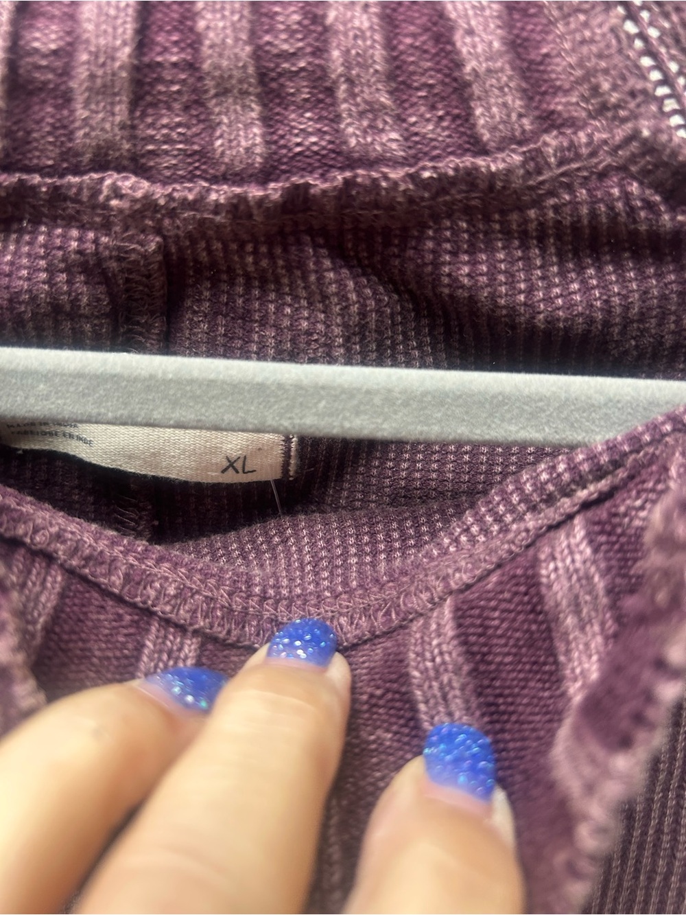 Nwot We The Free breezy Turtleneck dark plum - Picture 3 of 7